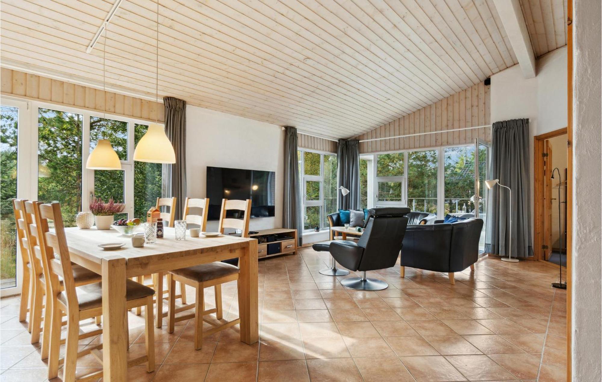 Lovely Home In Fjerritslev With Wifi Екстериор снимка